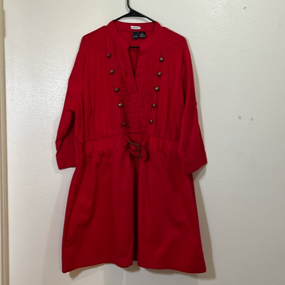Chelsey 3/4 sleeved red dress with buckle at the waist. Size 3X.
